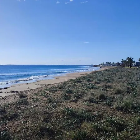 Appartement Holiday Apartments At Grand Sapphire Residence Agios Georgios (Famagusta)