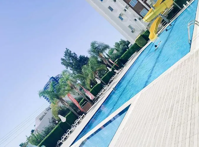 Holiday Apartments At Grand Sapphire Residence *