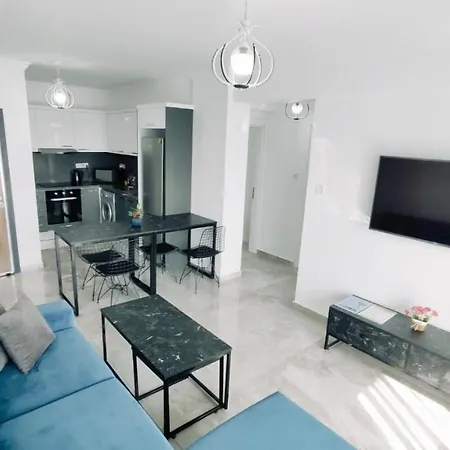 Holiday Apartments At Grand Sapphire Residence With Casino & Pool Access * Agios Georgios (Famagusta)